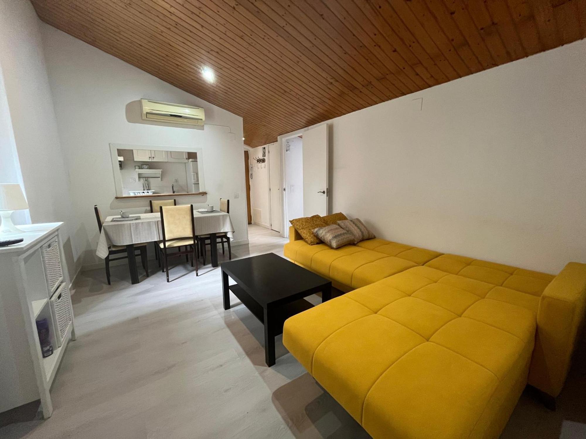 Atico El Comandante Apartment Zaragoza Ngoại thất bức ảnh
